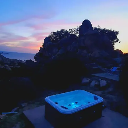 דירה Roccette Mareblu Con Jacuzzi קוסטה פרדיסו